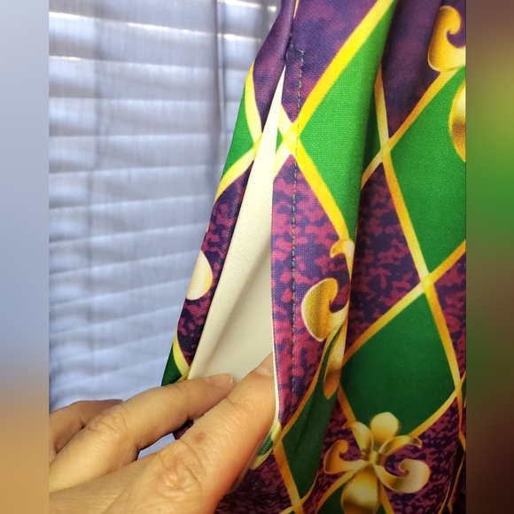 MARDI GRAS VIBES! - Picture 3 of 6